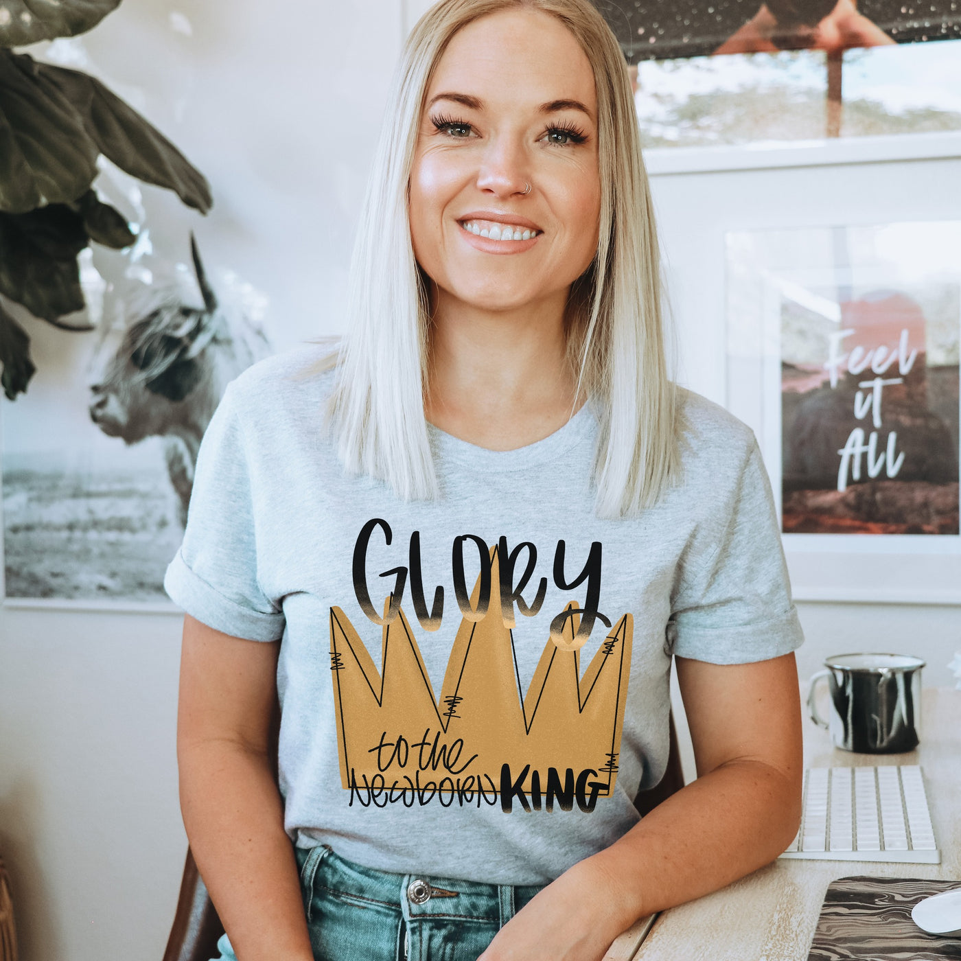 Glory to the Newborn King